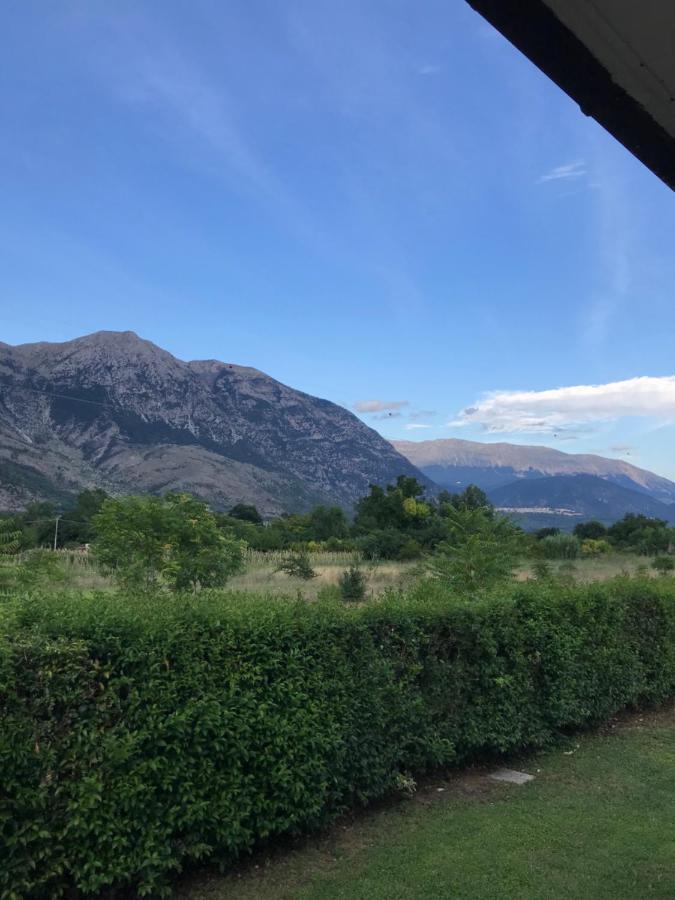 Lilly Panzió Sulmona Kültér fotó